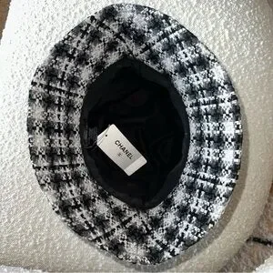 CHANEL | Accessories | Nwt Chanel Black And White Plaid  display picture 1